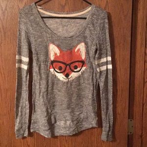 Thin fox sweater
